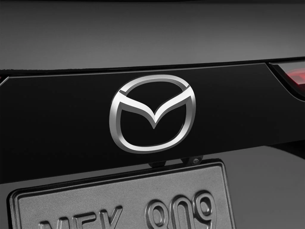 Used 2025 Black Mazda 3.3 Turbo S Premium image 59