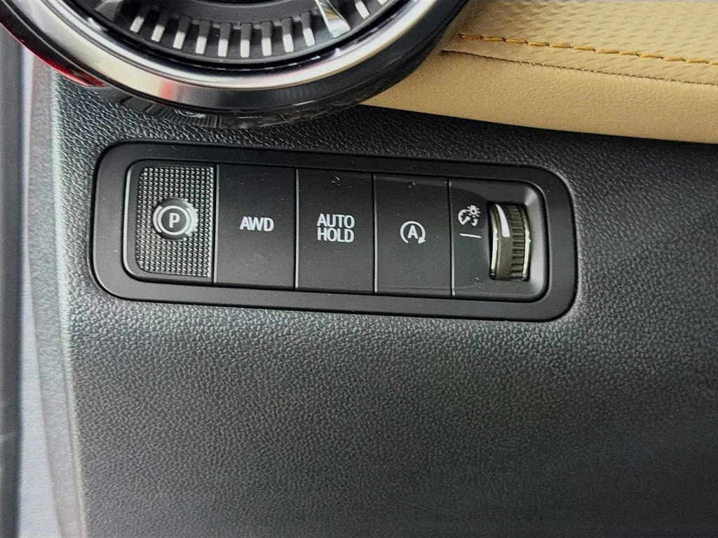 2027 Chevrolet Equinox ACTIV - Photo 10