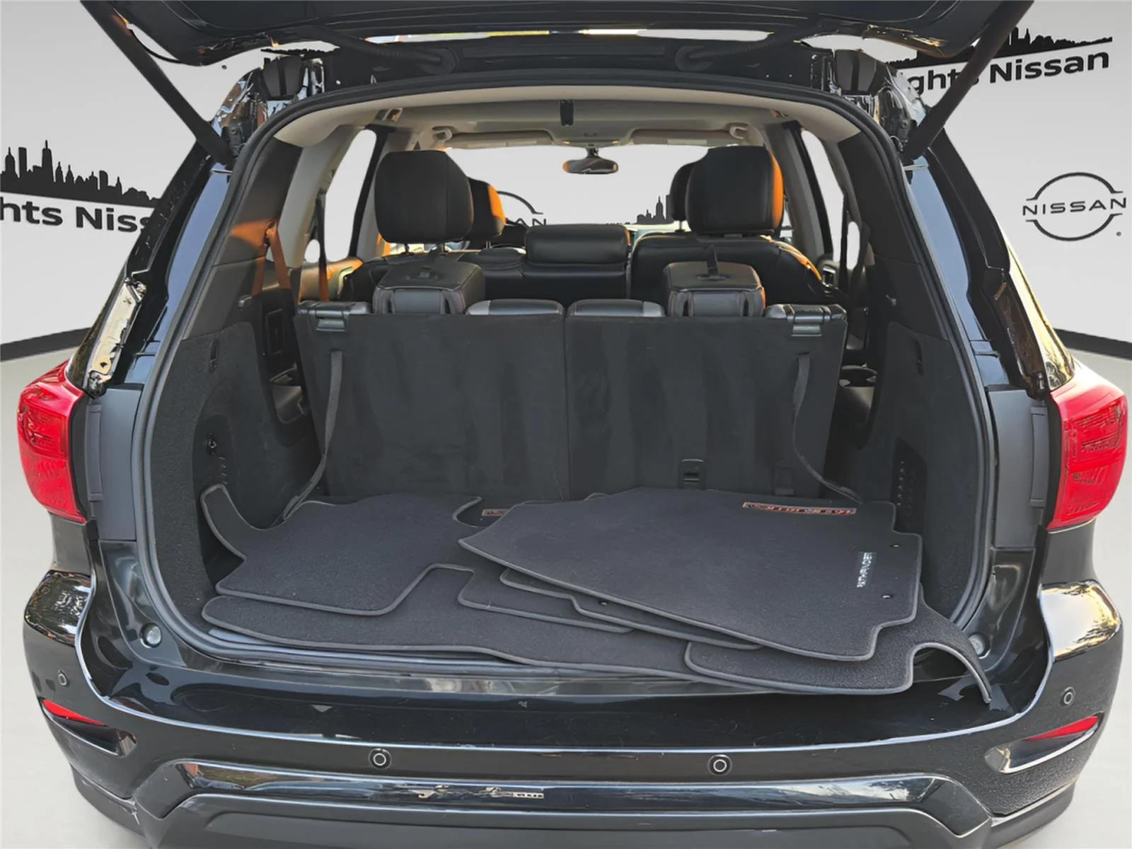2019 Nissan Pathfinder SL - Photo 30