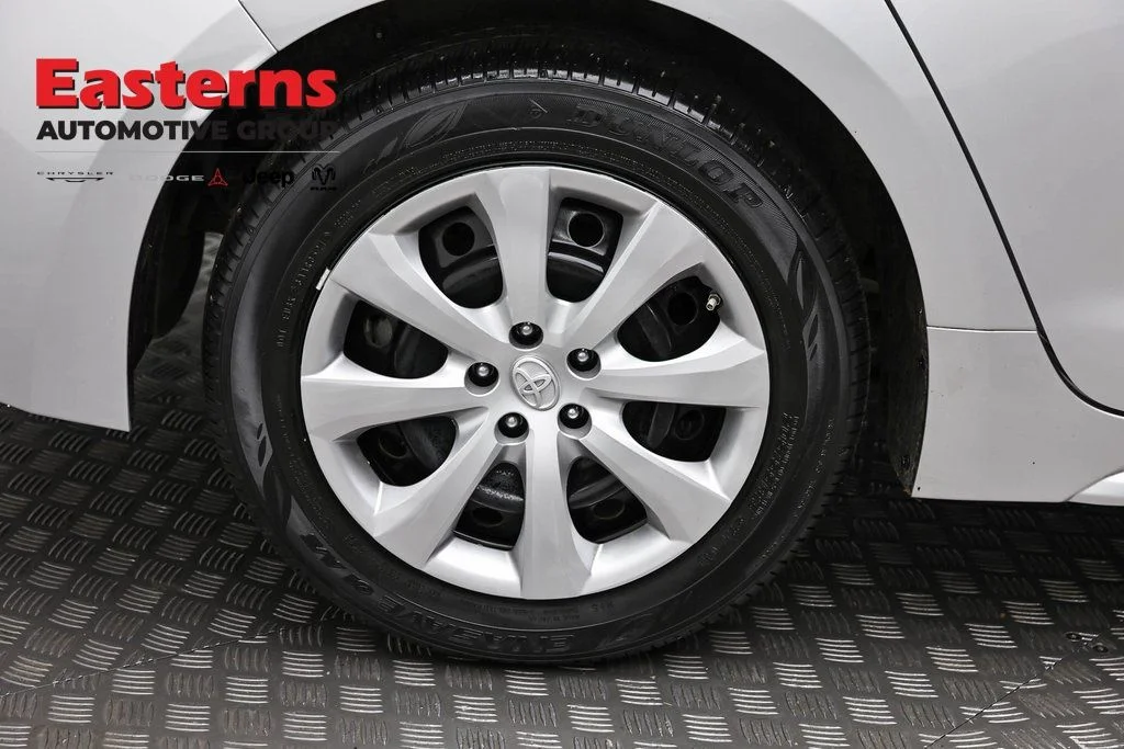 Used 2021 Silver Toyota LE image 30