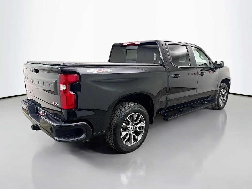 Used 2026 Black Chevrolet RST image 8