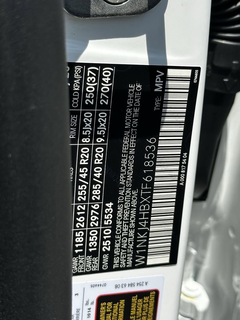 New 2026 Polar White Mercedes-Benz GLC 300 image 36