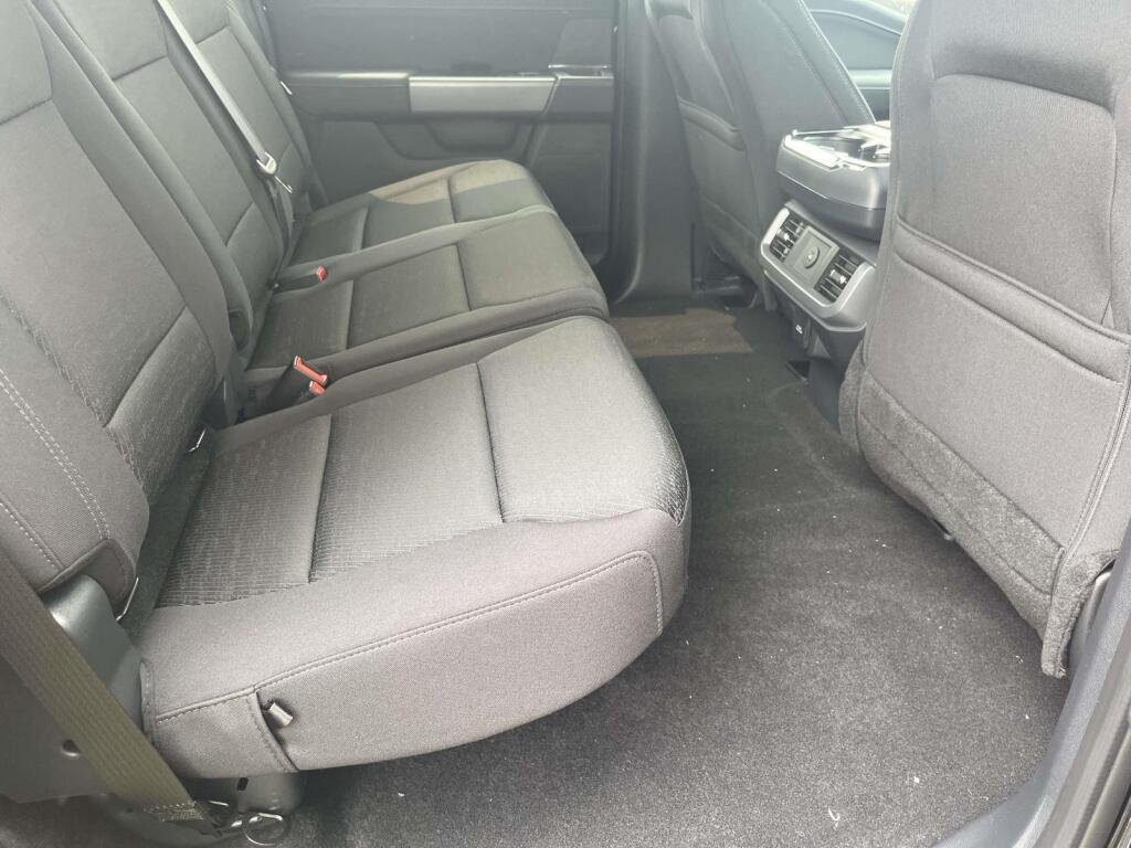 New 2026 Antimatter Blue Metallic Ford XLT image 19