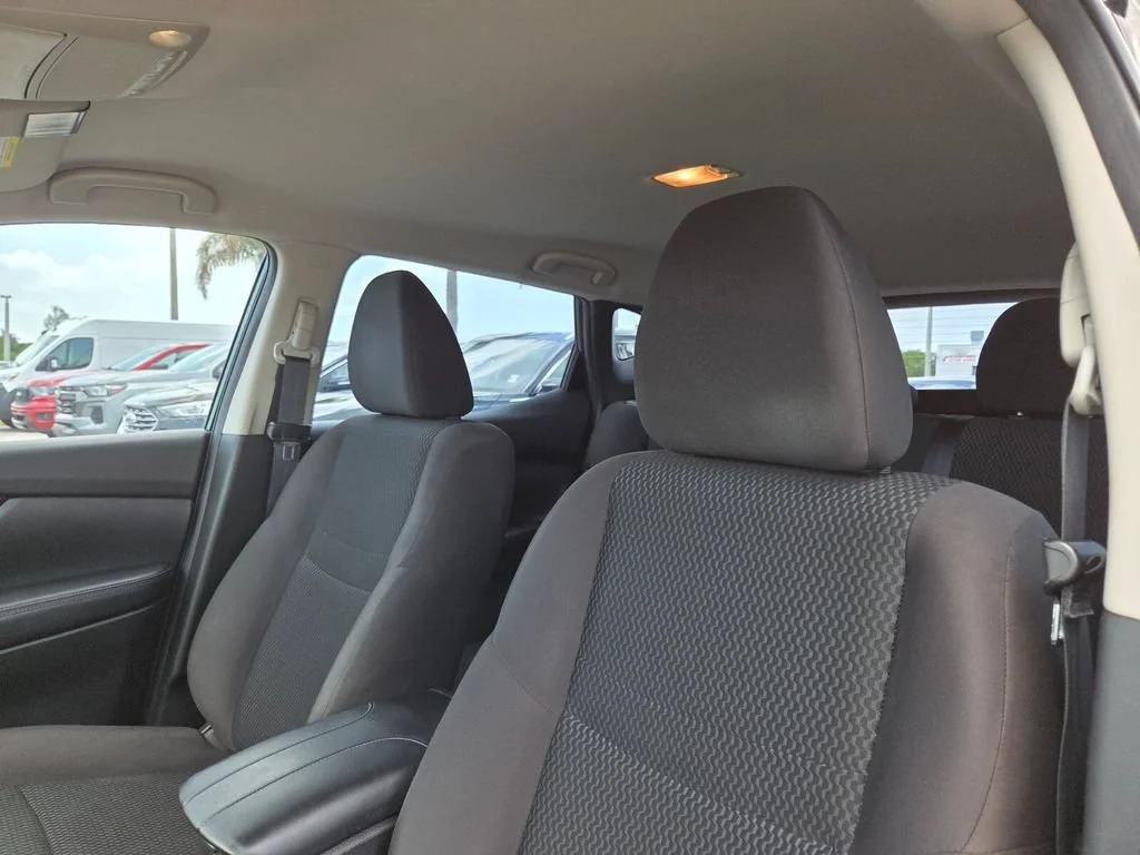 Used 2020 Magnetic Black Pearl Nissan S image 27