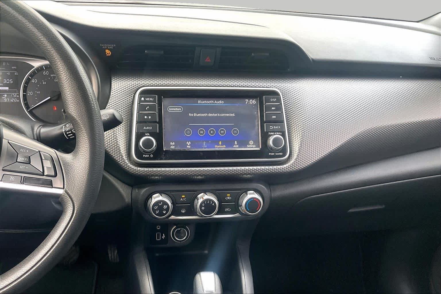 Used 2020 Super Black Nissan S image 7