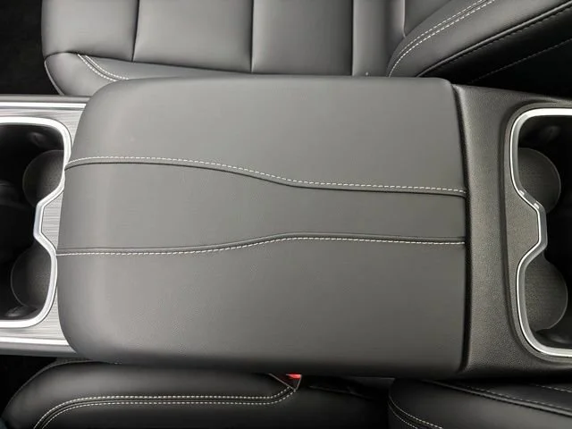 2026 GMC Acadia Elevation - Photo 33