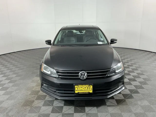 Used 2016 Volkswagen Jetta SEL with VIN 3VWL17AJ1GM341728 for sale in Marysville, WA