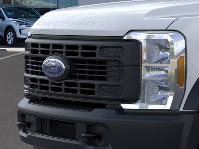 New 2026 Oxford White Ford XL image 18
