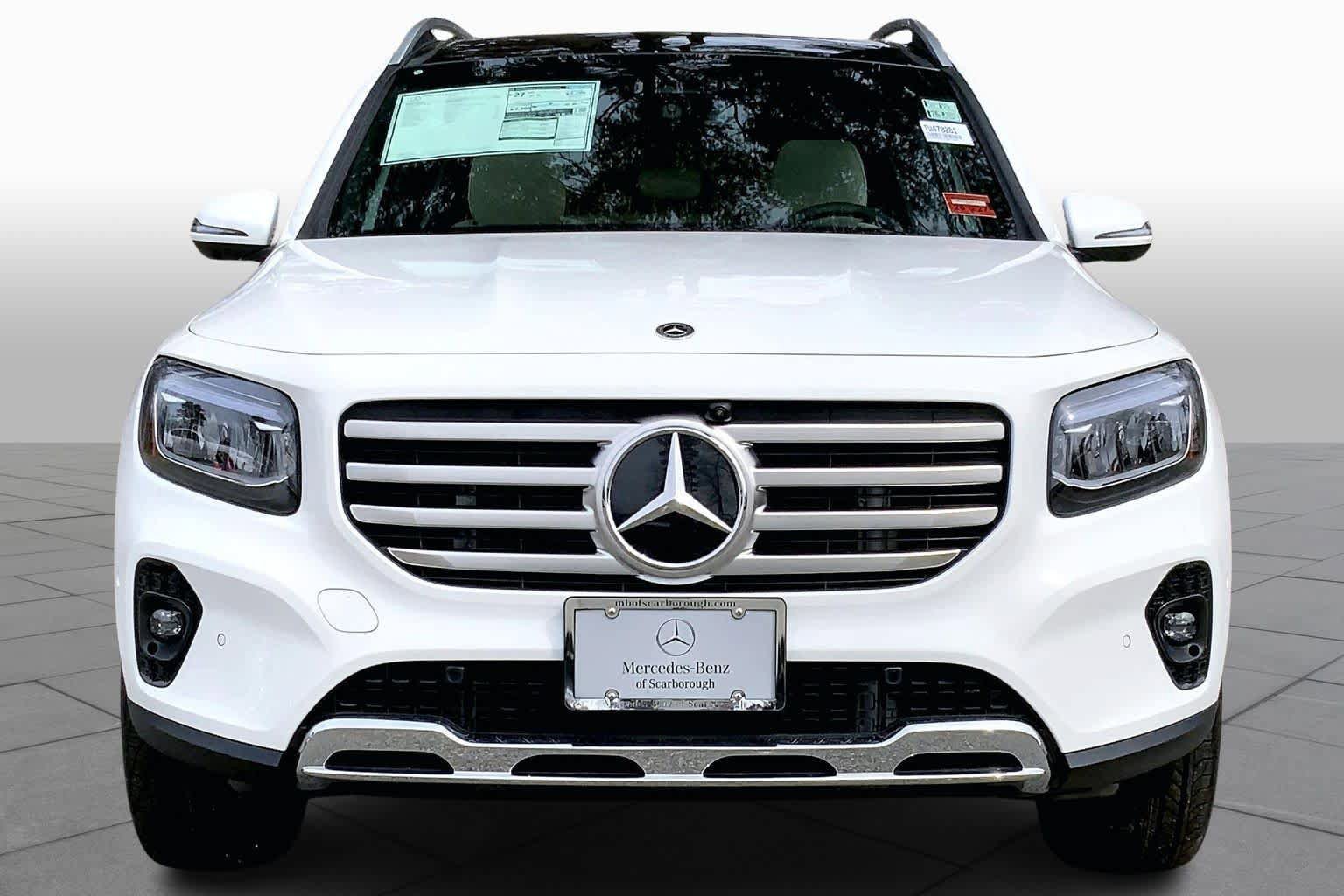 New 2026 Polar White Mercedes-Benz GLB 250 image 3