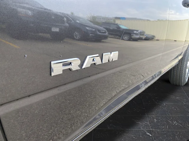 2025 RAM 2500 Big Horn - Photo 40