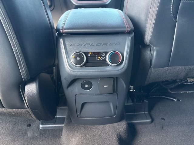 Used 2025 Gray Ford ST-Line image 26