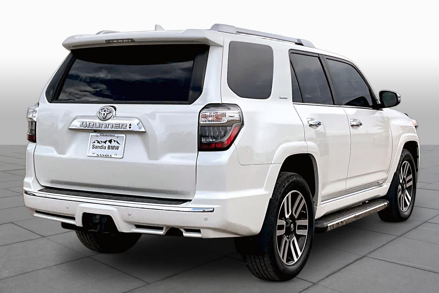 Used 2020 Blizzard Pearl Toyota Limited image 10