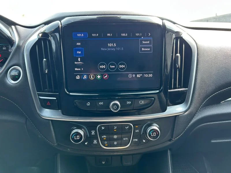 Used 2022 Black Chevrolet LT Sport Utility 4D image 47