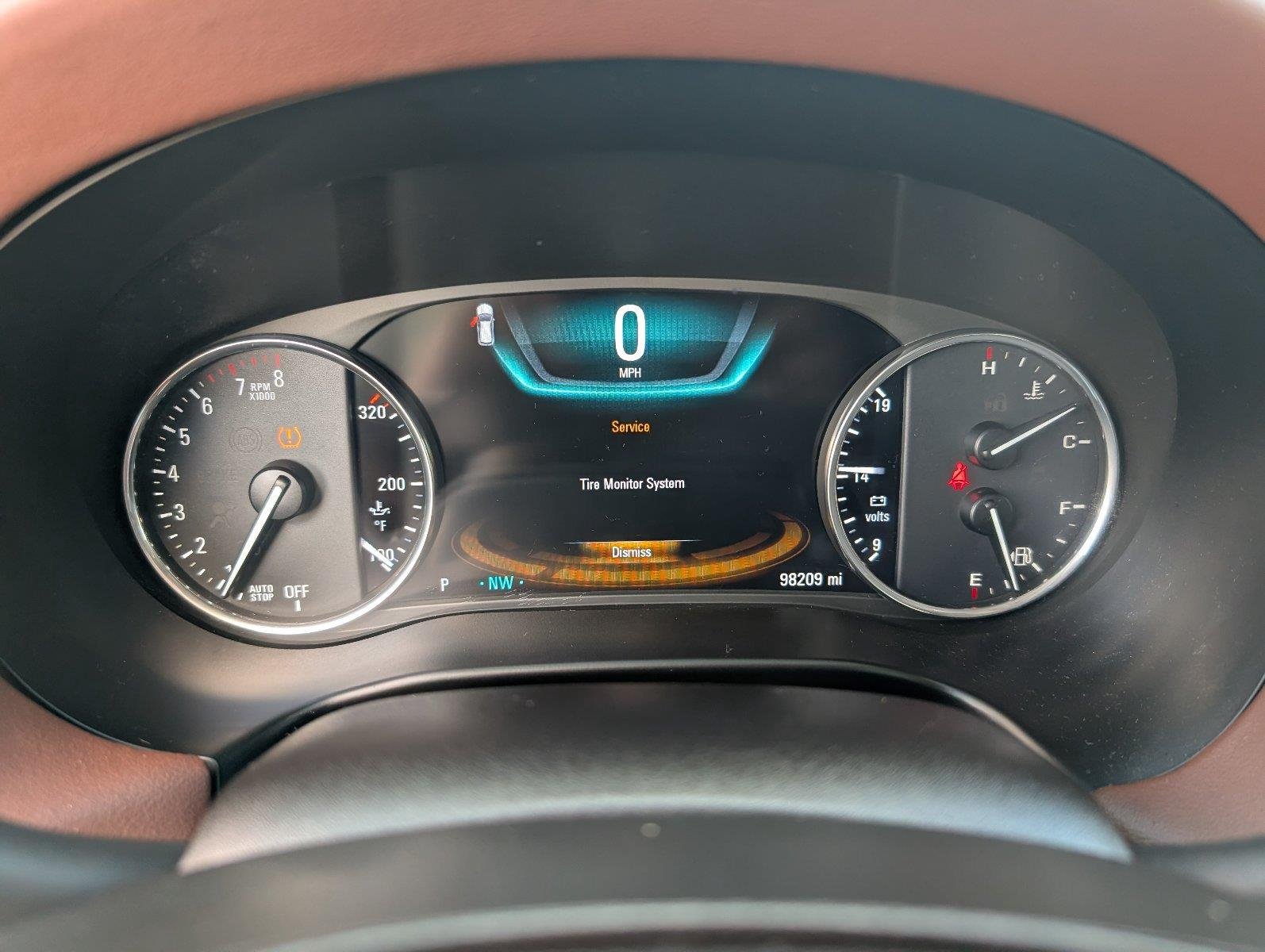 Used 2018 Includes Satin Nickel lower exterior accent color. Buick Avenir image 24