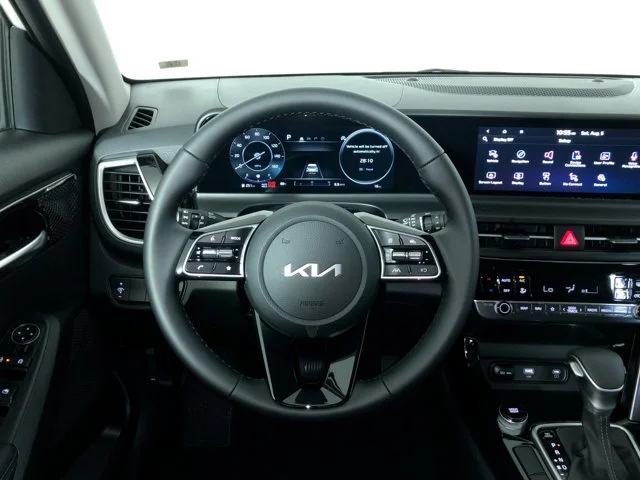 New 2026 Snow White Pearl Kia S image 18