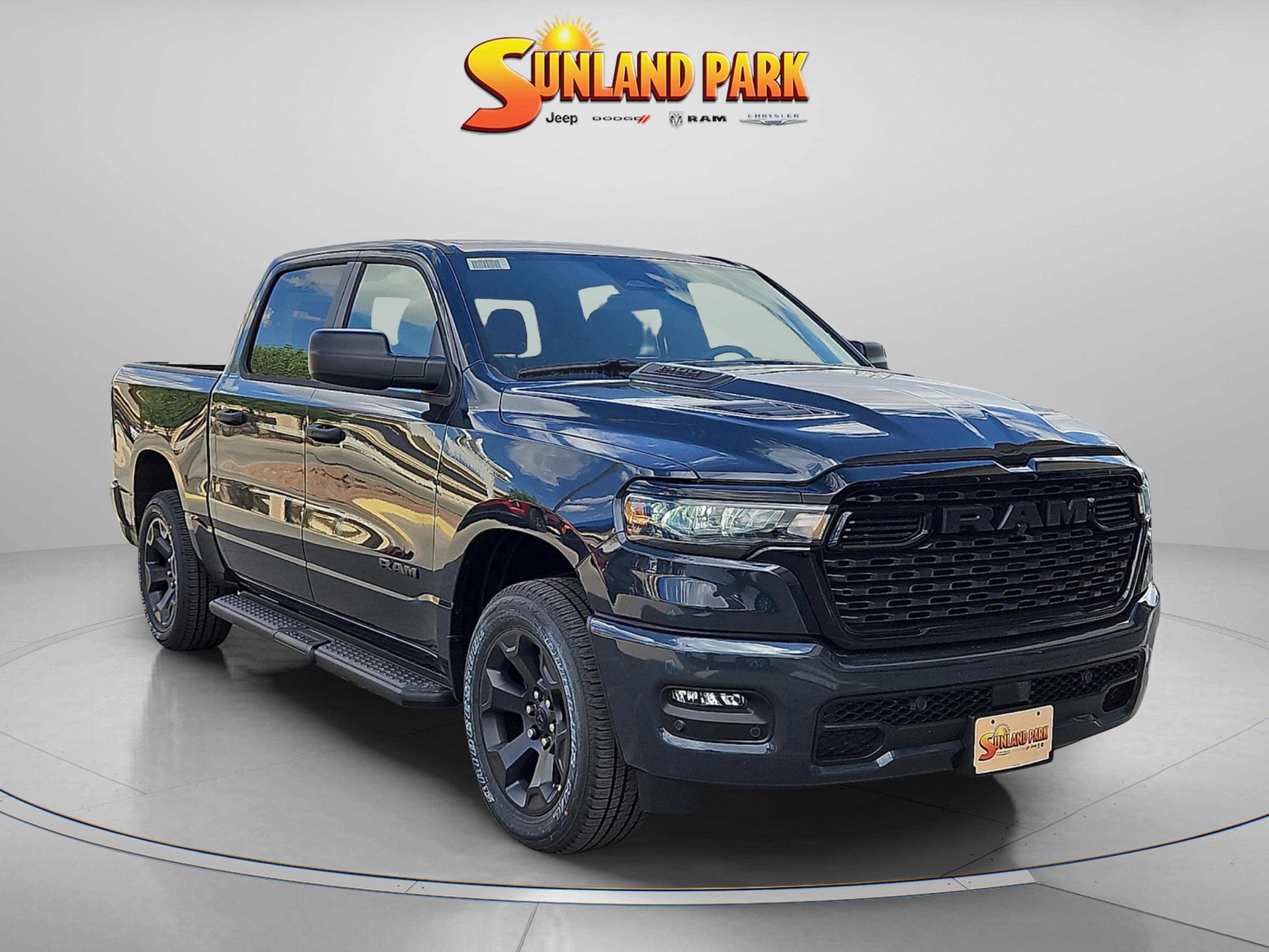 2026 RAM 1500 Express 4x4 Crew Cab 5'7's photo