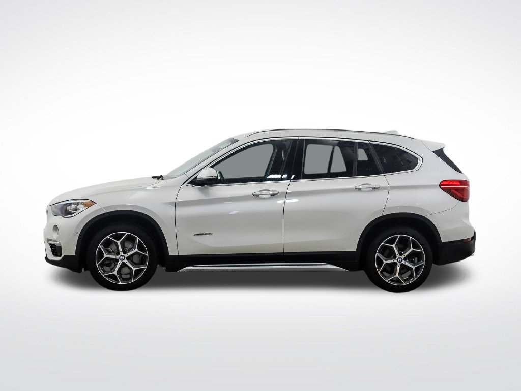 Used 2018 BMW X1 28i with VIN WBXHT3C36J5K28948 for sale in Minneapolis, Minnesota