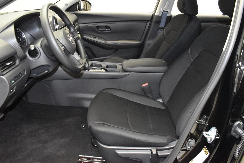 2025 Nissan Sentra S - Photo 12