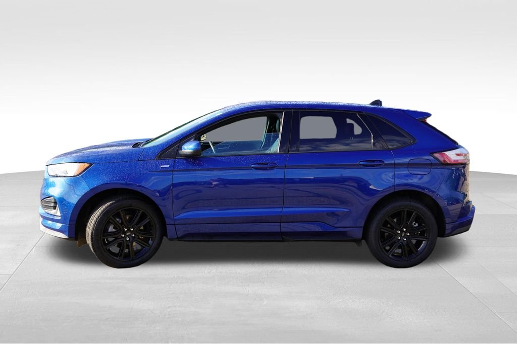 Used 2023 Atlas Blue Metallic Ford ST Line image 9