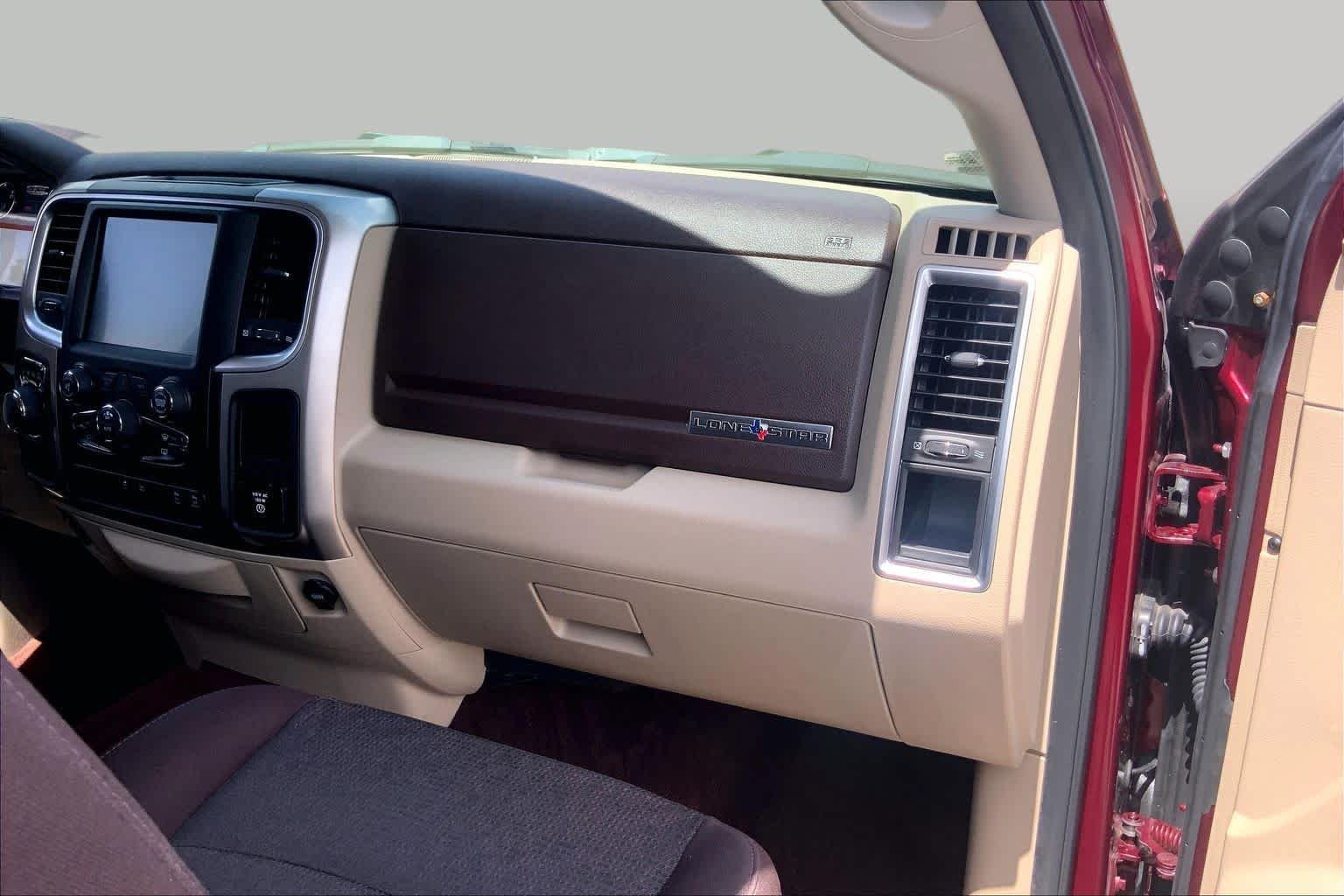 Used 2017 Delmonico Red Pearlcoat Ram Lone Star Silver image 19