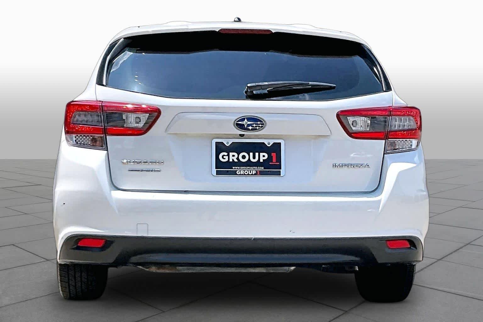 Used 2022 Crystal White Pearl Subaru  image 5