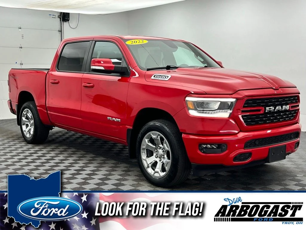 2022 RAM 1500 Big Horn/Lone Star 4x4 Crew Cab 5'7's photo