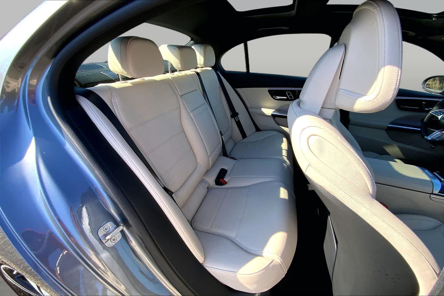 Used 2025 Selenite Grey Metallic Mercedes-Benz C 300 image 18
