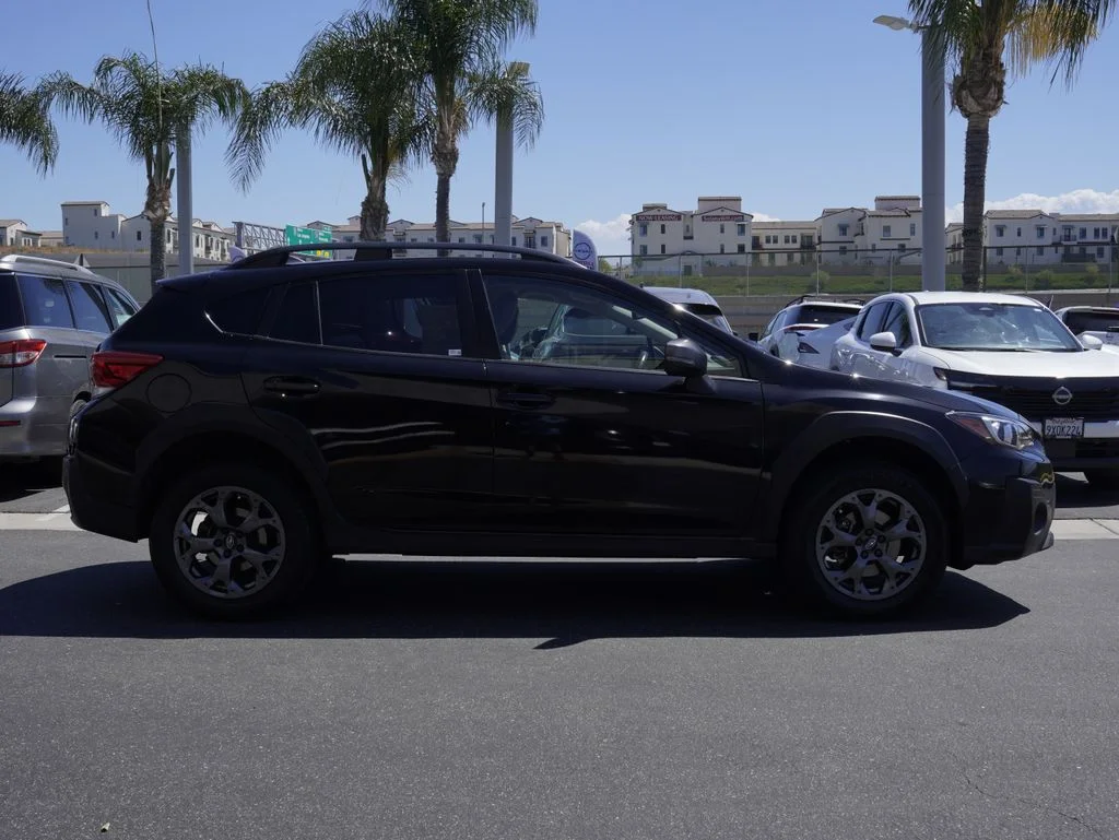 Used 2022  Subaru Sport image 2