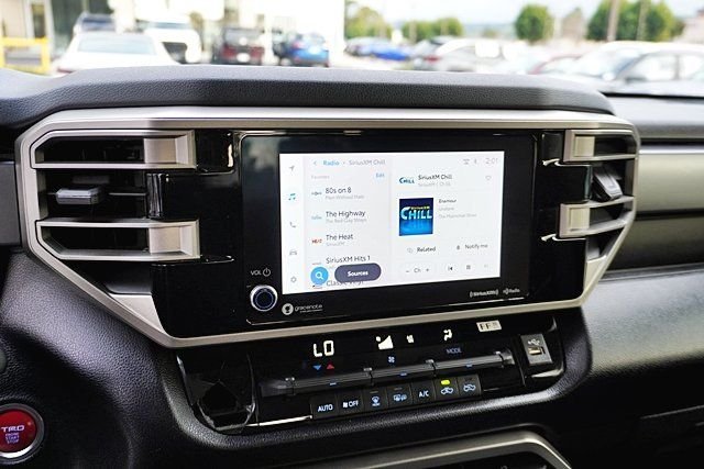 Used 2023  Toyota SR5 image 24