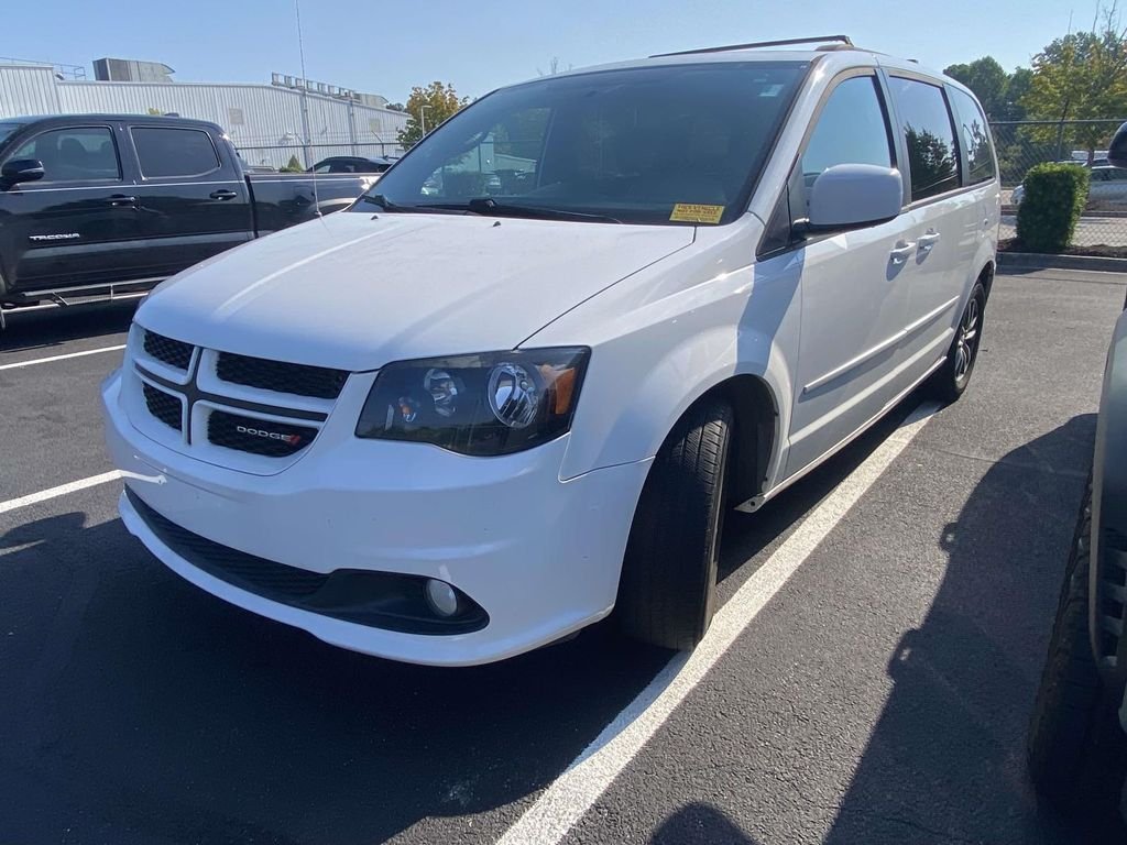 Used 2014 White Dodge R/T image 4