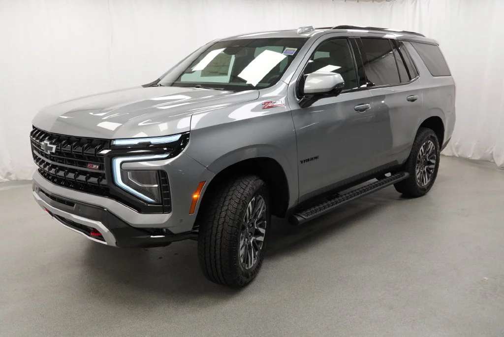 New 2026 Sterling Gray Metallic Chevrolet Z71 image 4