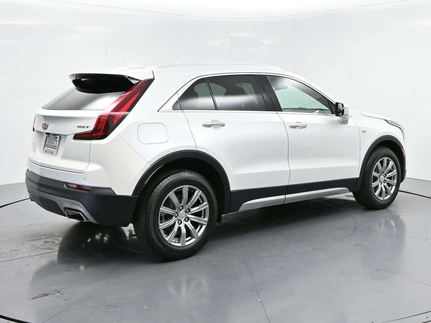 Used 2023 Crystal White Tricoat Cadillac Premium Luxury image 7