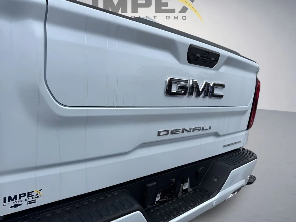 New 2026 Glacier White Tricoat GMC Denali Ultimate image 39