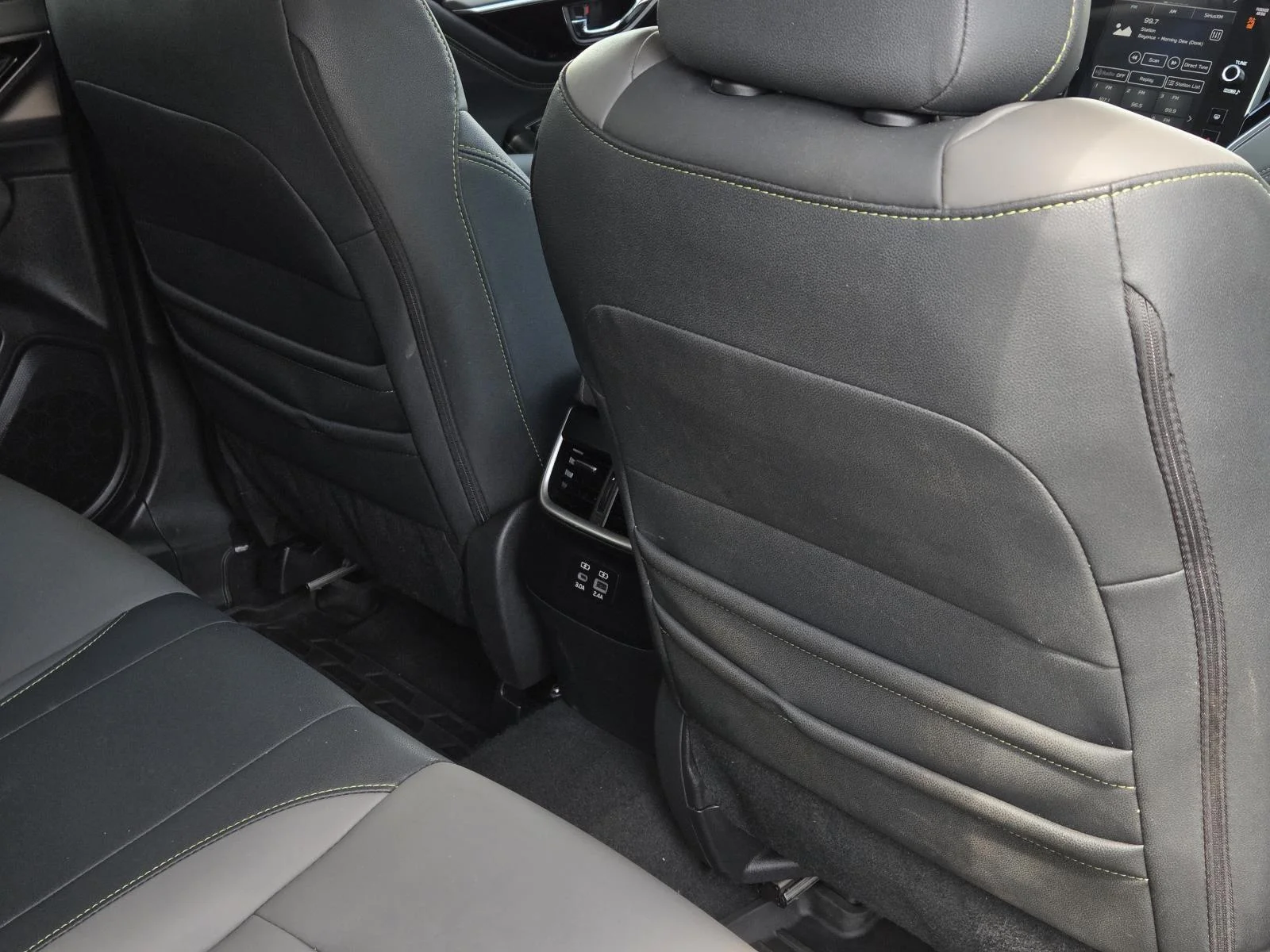 Used 2023 Ice Silver Metallic Subaru Onyx Edition image 37