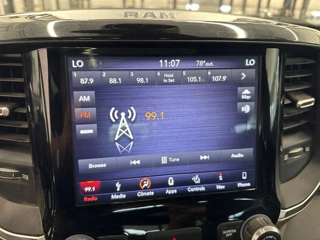 Used 2019 Red Ram Laramie image 37