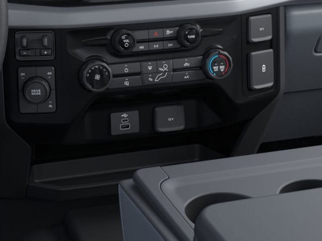 2025 Ford F-350 Super Duty Chassis Cab XL - Photo 15