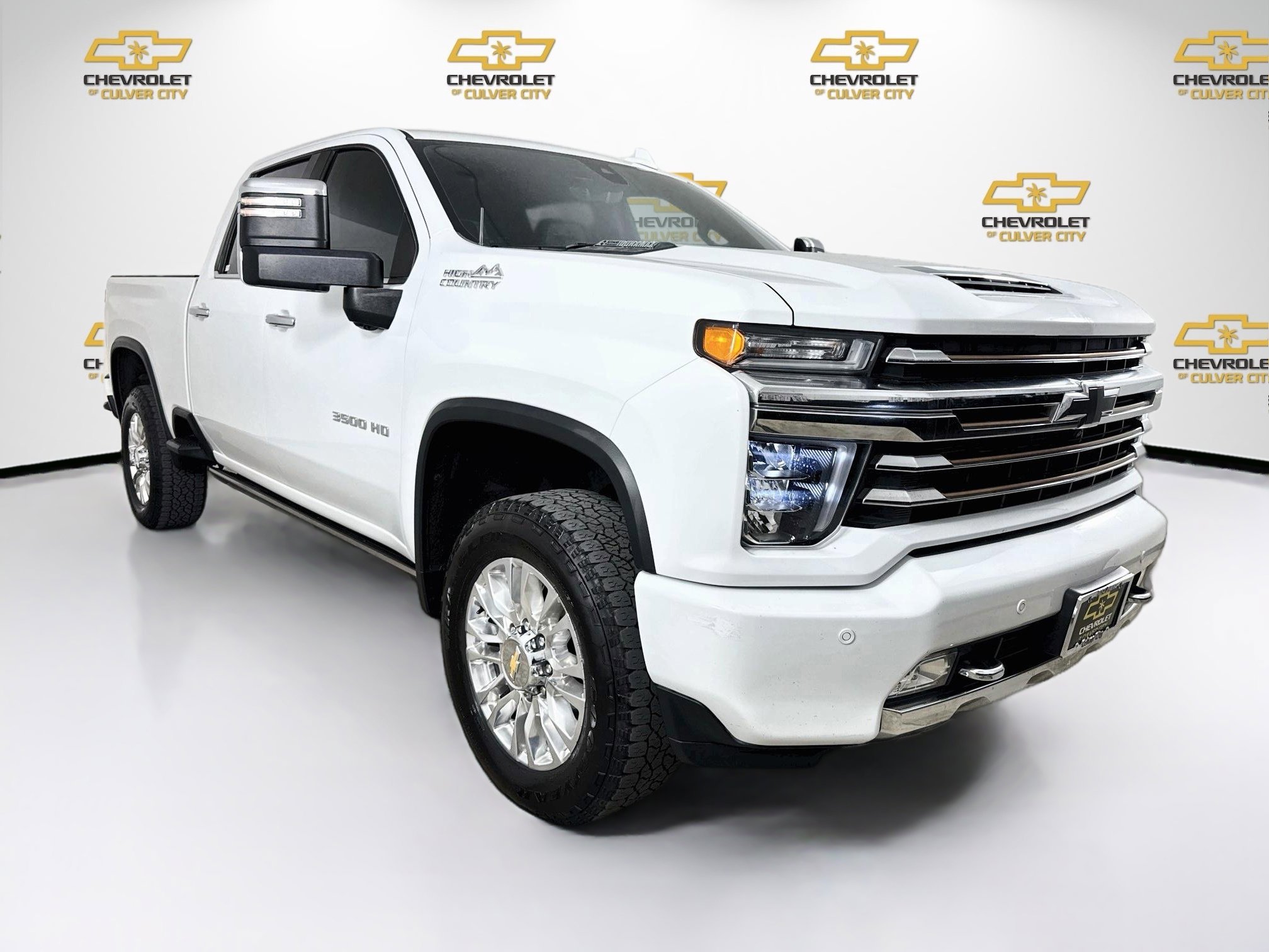 2021 Chevrolet Silverado HD High Country 4WD Crew Cab Long Box SRW's photo