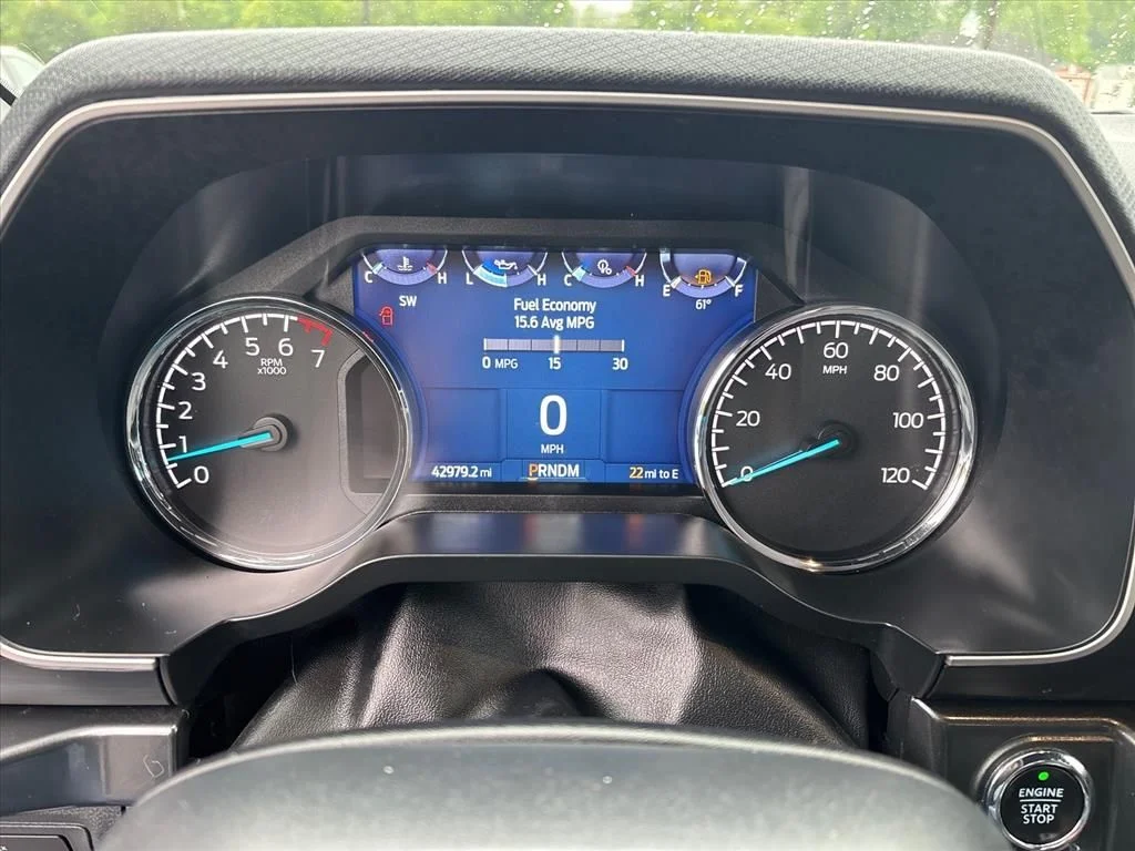 Used 2022 Black Ford XLT image 27