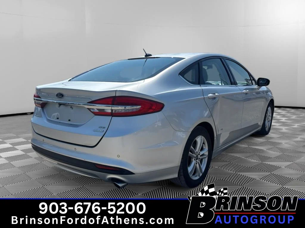 Used 2018 Ingot Silver Metallic Ford SE image 5