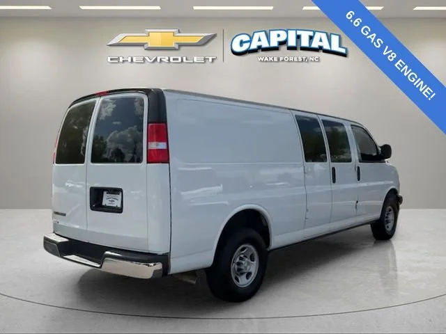 Used 2022 Summit White Chevrolet WT image 5