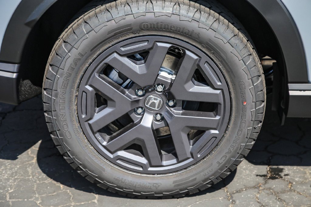 New 2027 Urban Gray Pearl Honda TrailSport image 9