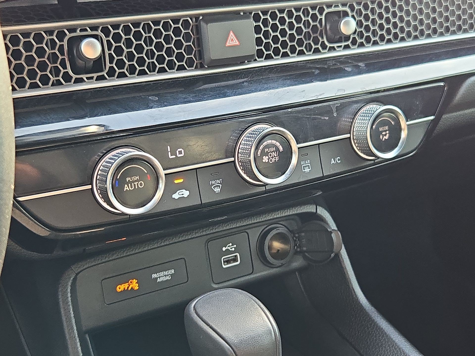 2024 Honda Civic Sport - Photo 23