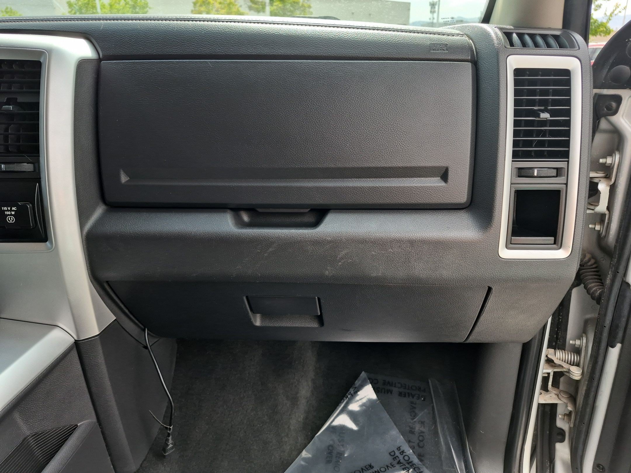 Used 2012  Ram Sport image 30