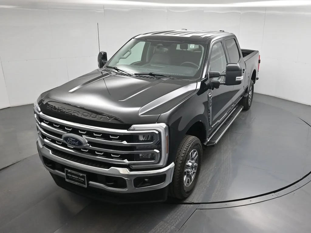Certified Used 2025 Black Ford Lariat image 36