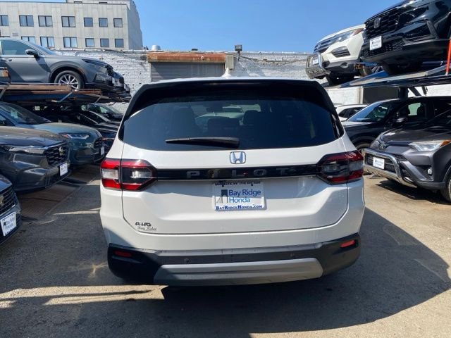 Used 2023 White Honda EX-L image 5