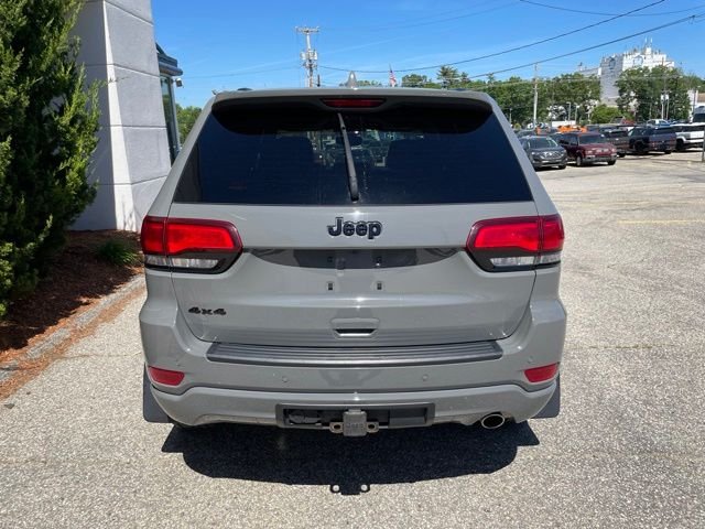 Used 2022 Sting Gray Clearcoat Jeep Laredo X image 8