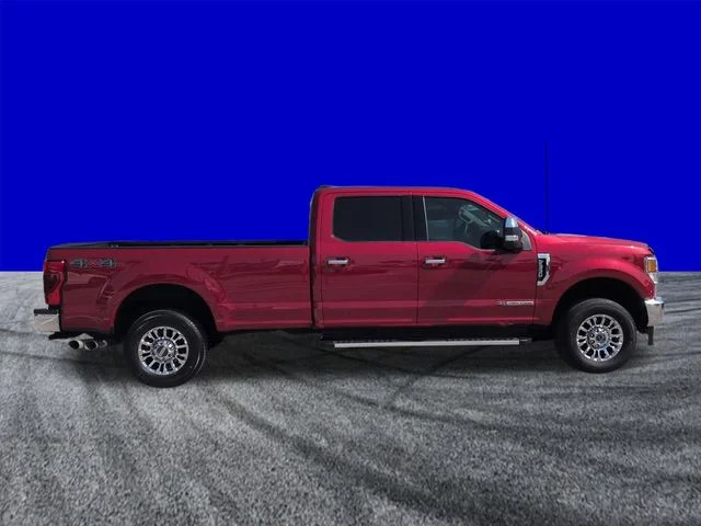 Used 2022 Red Ford XLT image 3