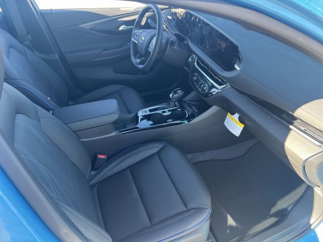 2026 Buick Envista Sport Touring - Photo 11