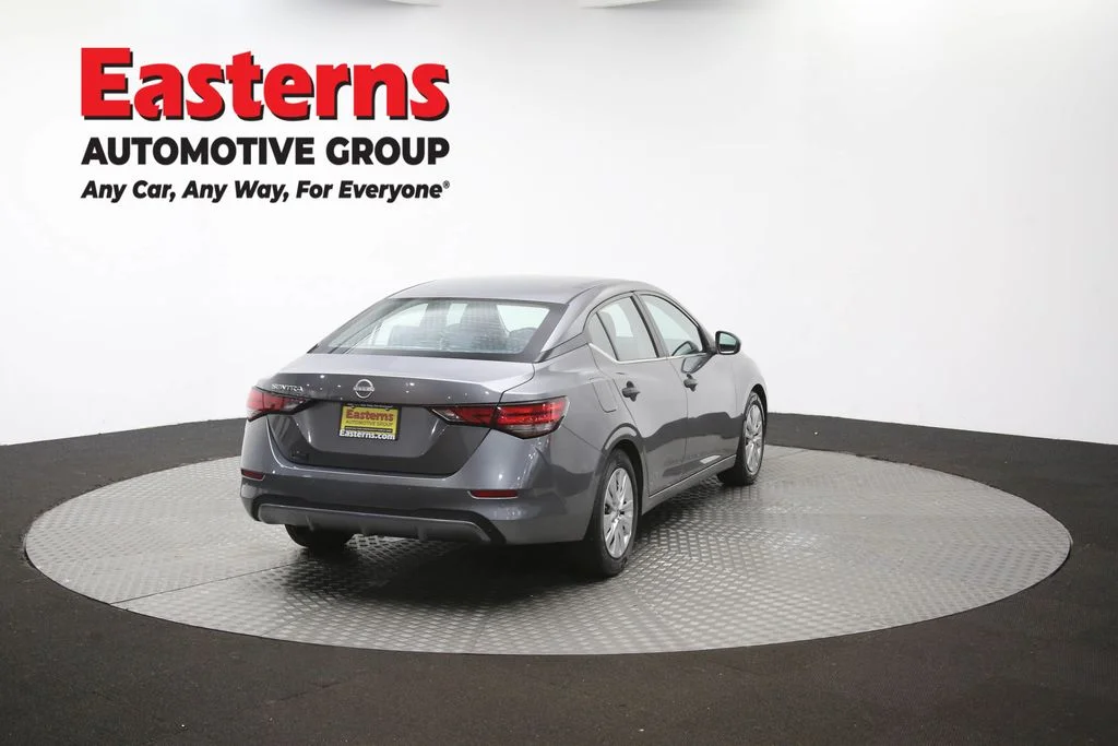 Used 2024 Gray Nissan S image 39