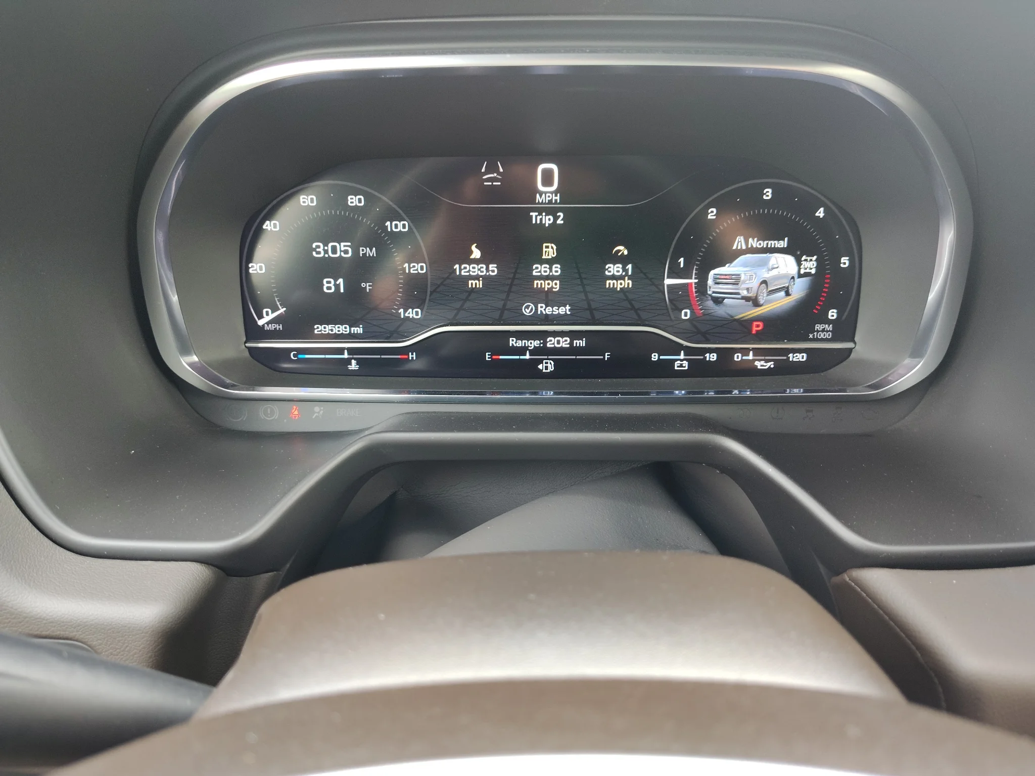 Used 2024 Frost GMC SLT image 18